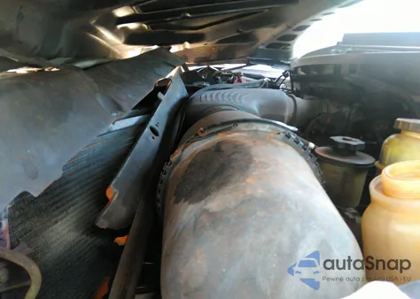 2004 Ford F-150 Stx/Xl/Xlt z USA, uszkodzony, nr VIN 1FTRX12W84NB72358